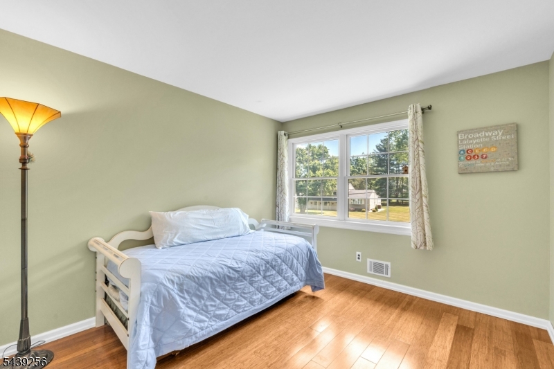 283 Floral Dr