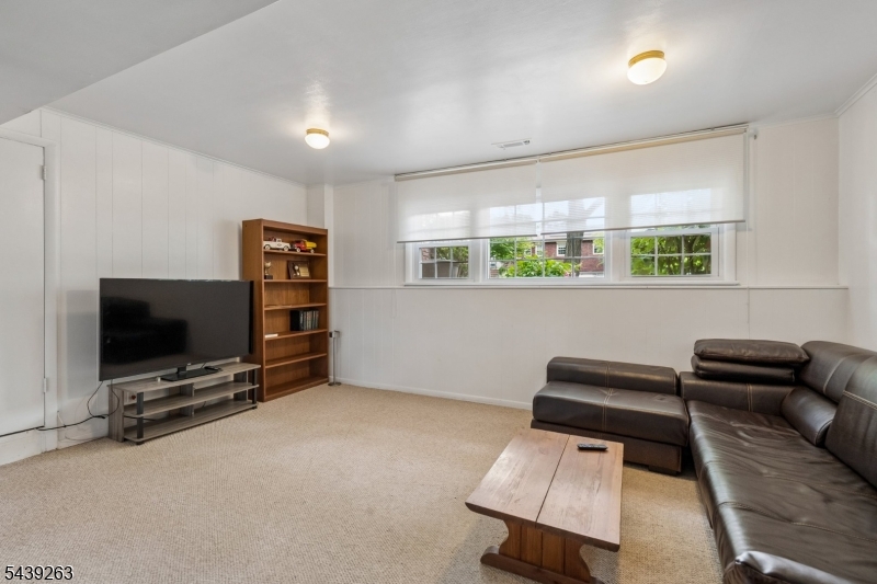 44 Korwel Cir
