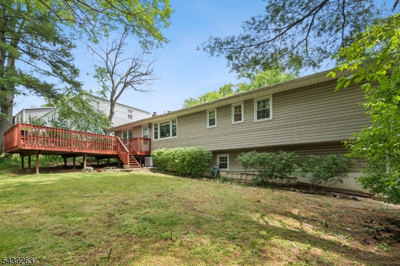 44 Korwel Cir