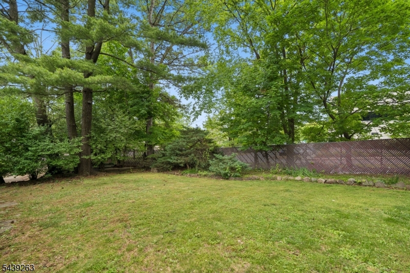 44 Korwel Cir