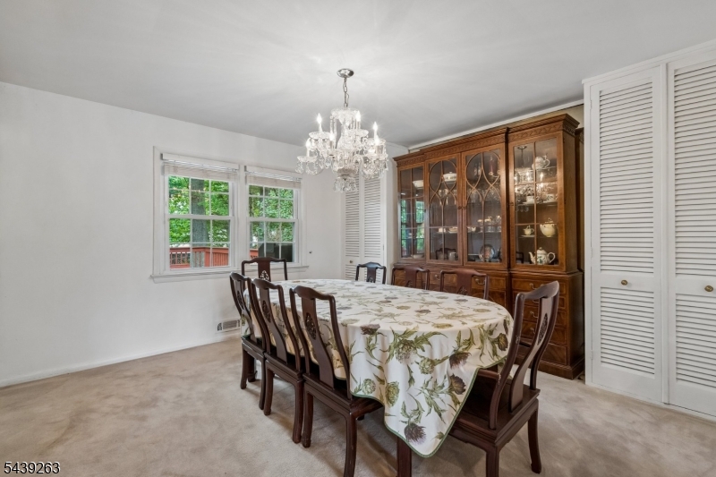 44 Korwel Cir