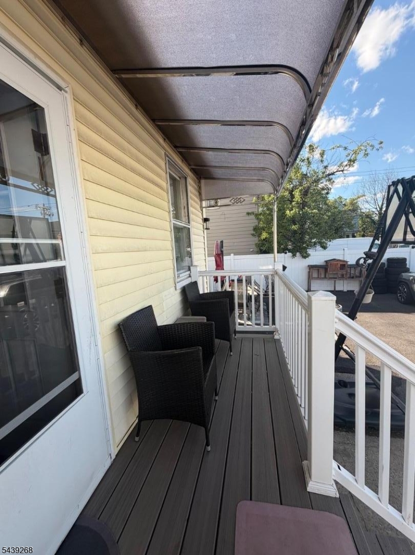 305 Leland Ave