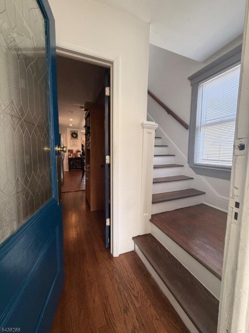 305 Leland Ave