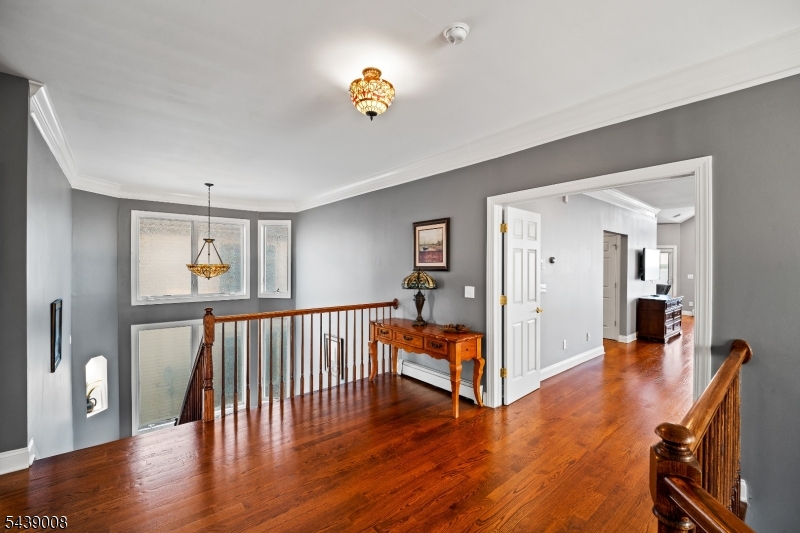 23 Lighthouse Dr