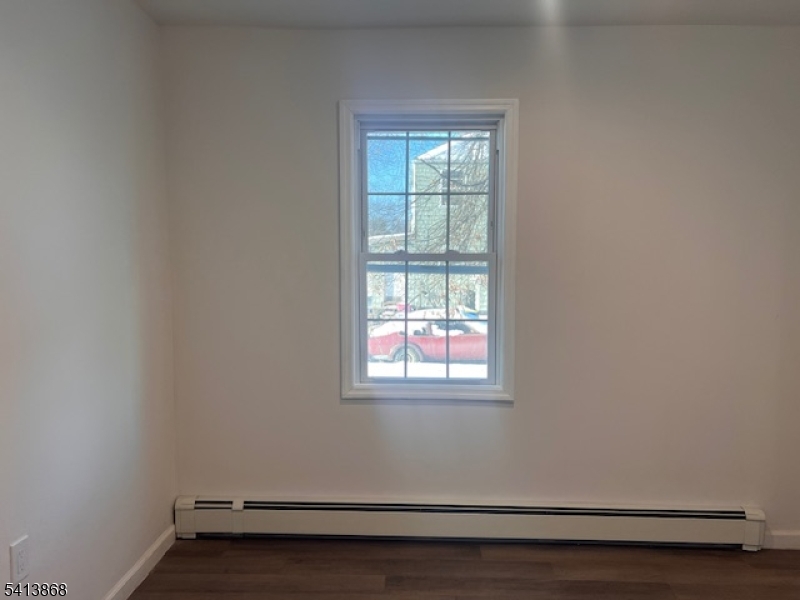168 Oak Street (168)