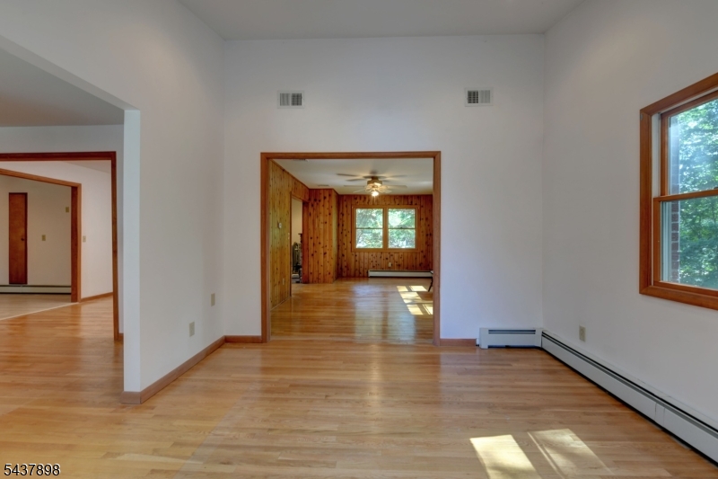 34 Knoll Rd