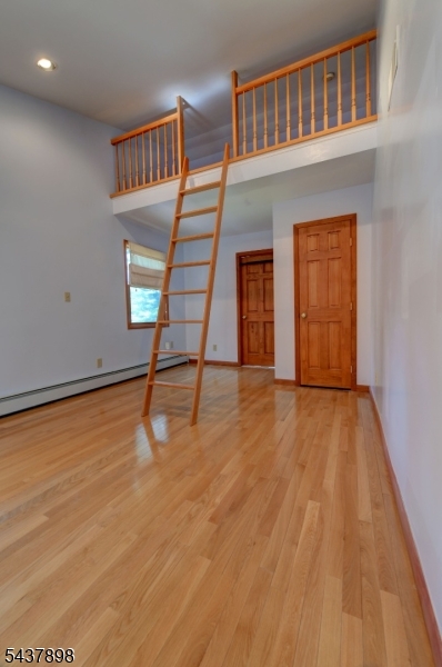34 Knoll Rd