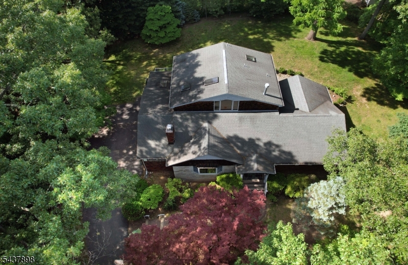 34 Knoll Rd