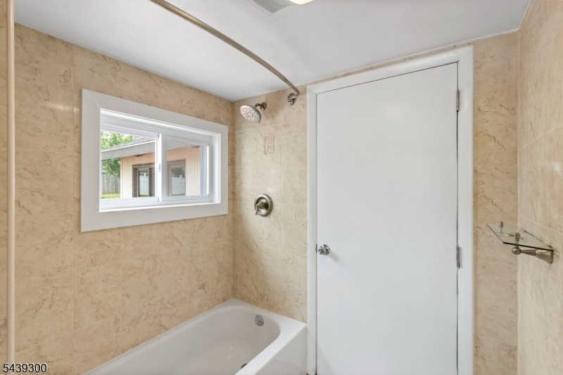 24 Cambridge Rd
