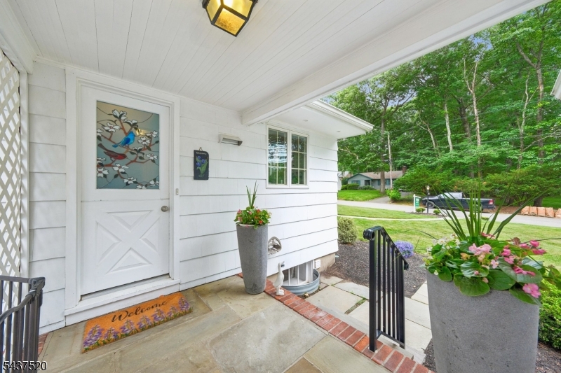 25 Grove St
