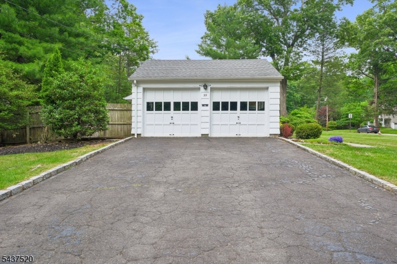 25 Grove St