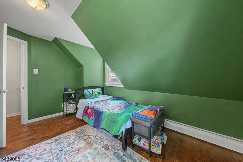 788 Belmont Ave
