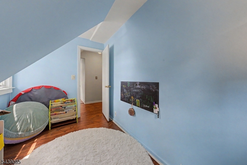 788 Belmont Ave
