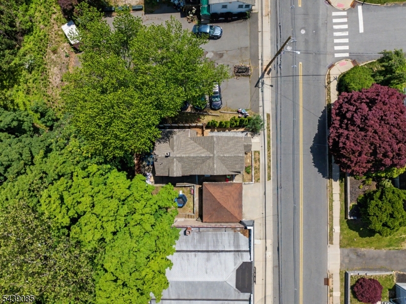 788 Belmont Ave