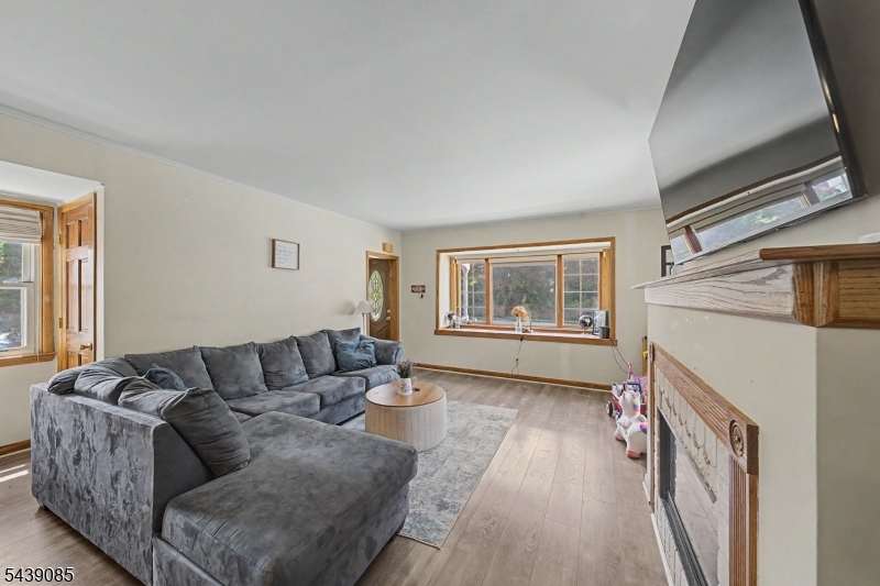 788 Belmont Ave