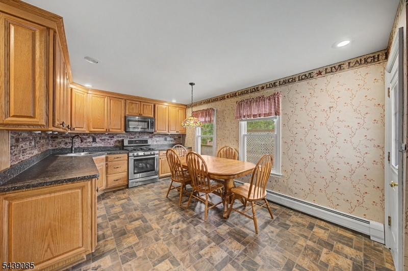 788 Belmont Ave