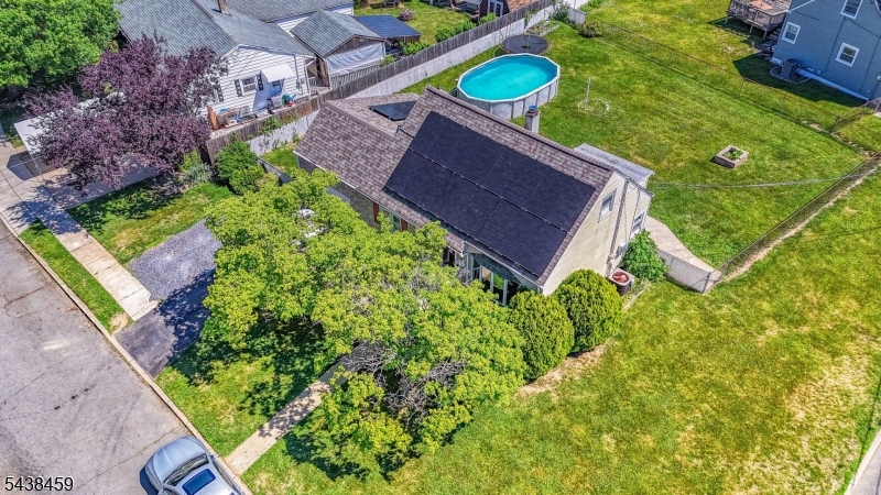40 Windsor Dr