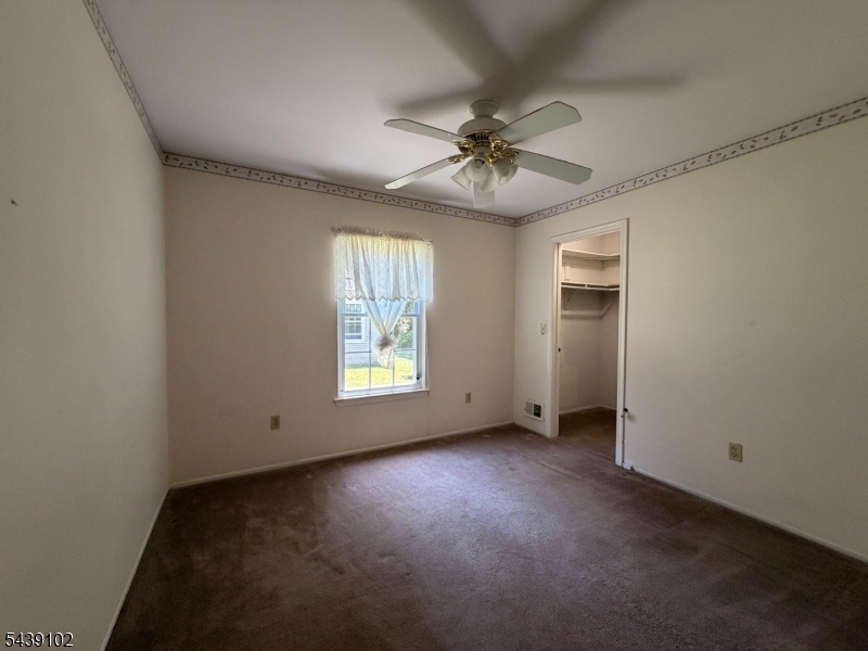 541 Petunia Ln