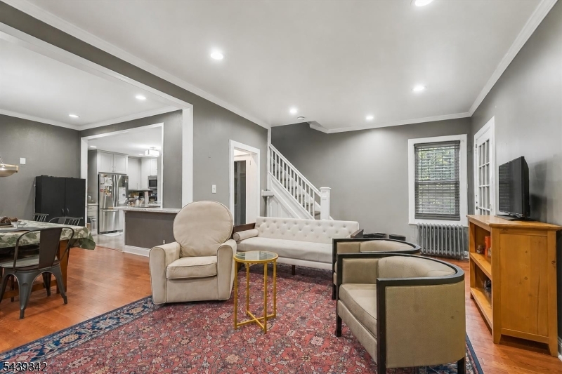 169 Vermont Ave