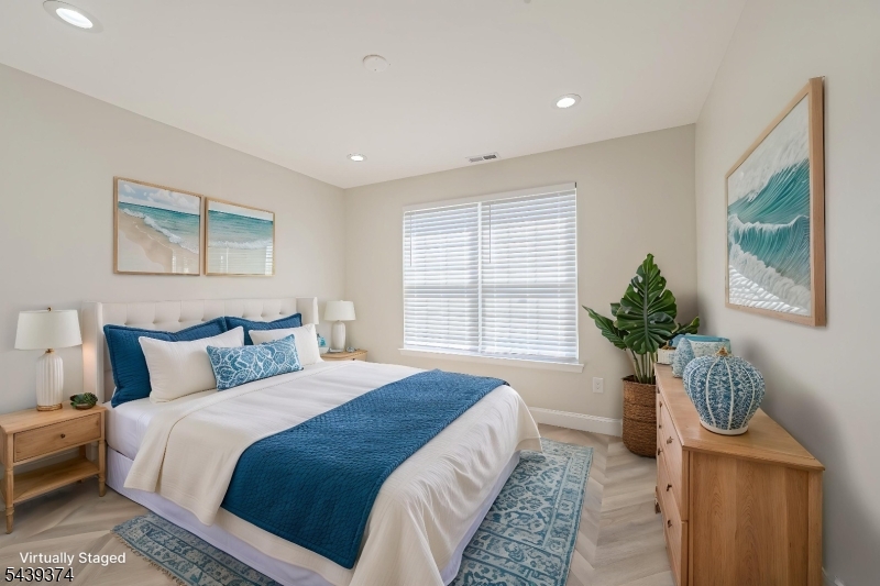 11 Chancellor Park Dr