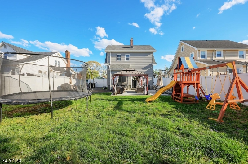 1349 Belleview Ave