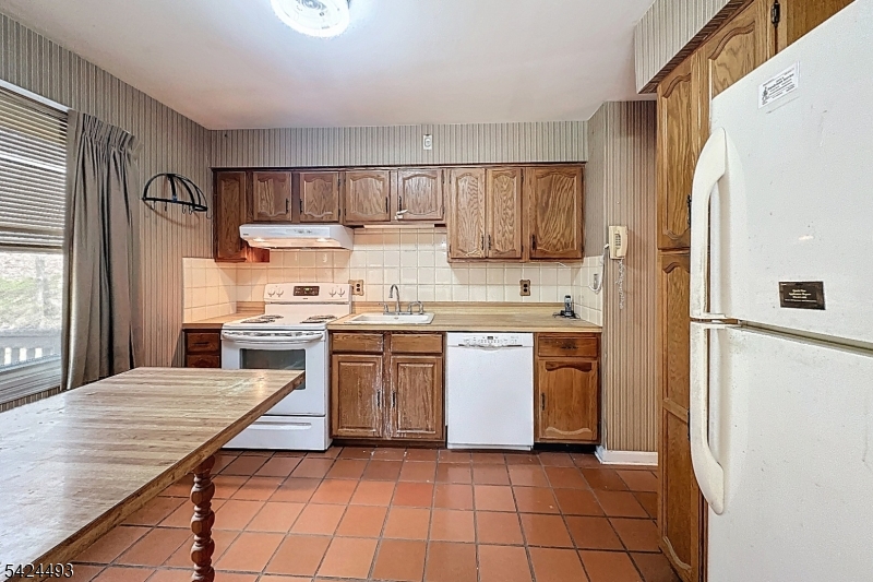 142 Valley View Dr