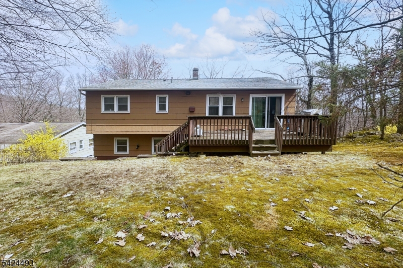 142 Valley View Dr