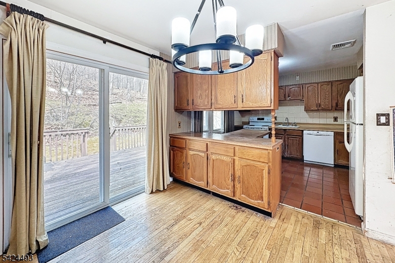 142 Valley View Dr