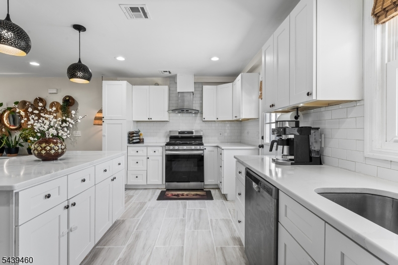 88 Leber Ave