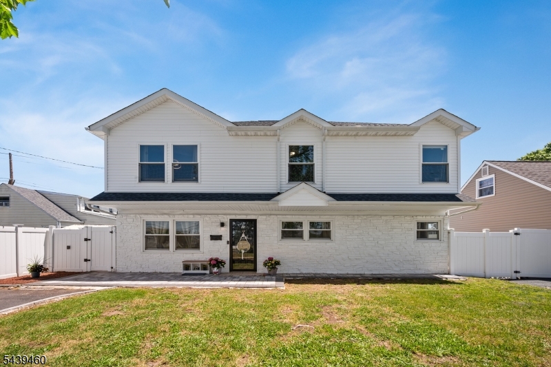 88 Leber Ave