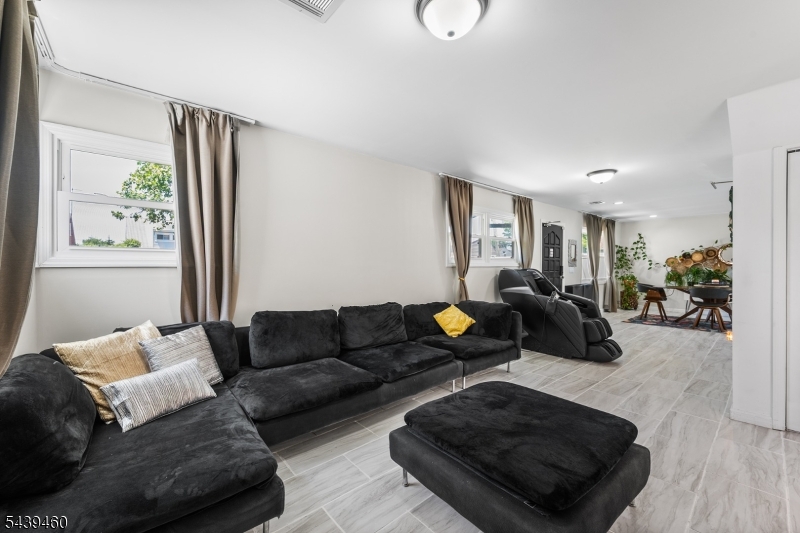 88 Leber Ave