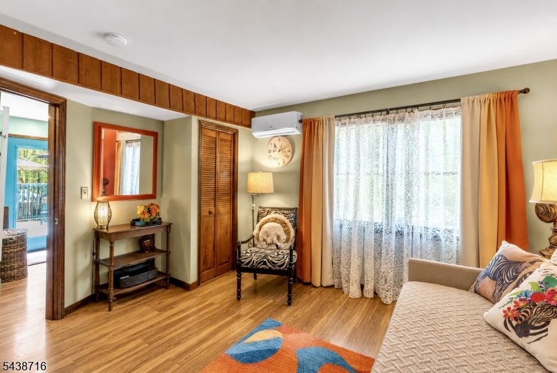 11 Rippling Brook Dr