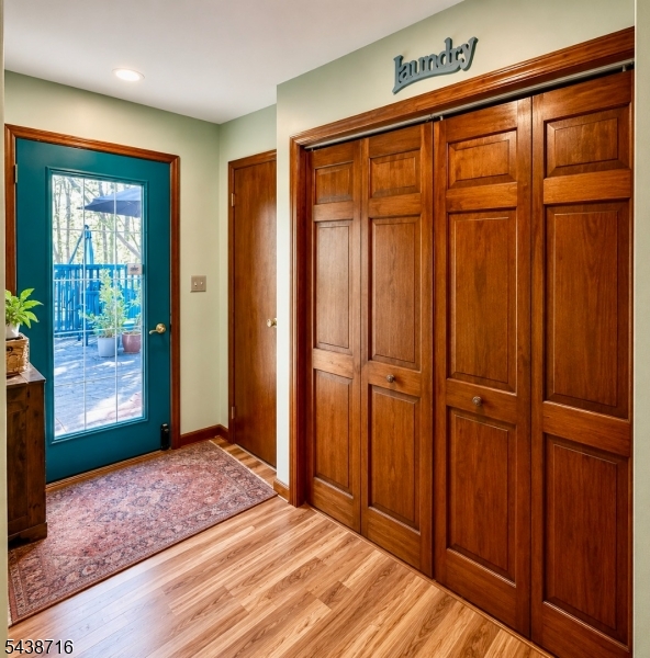11 Rippling Brook Dr