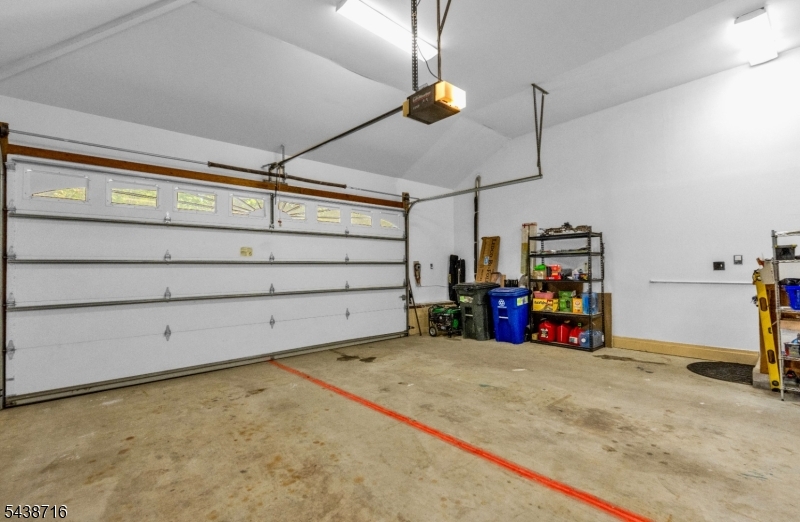 11 Rippling Brook Dr