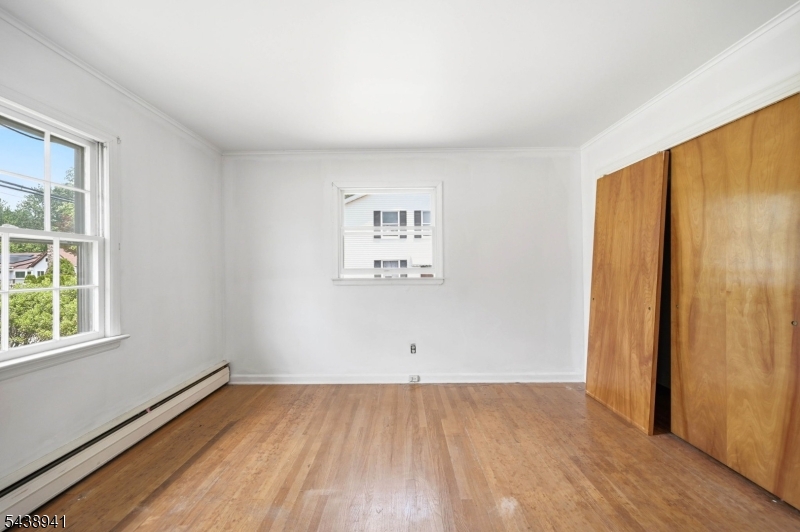 427 Warwick Tpke