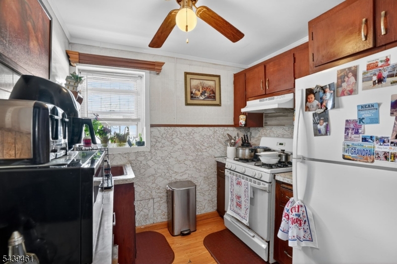 79 E Jersey St