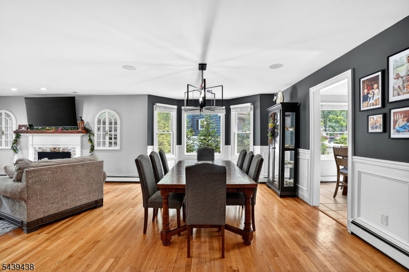 28 Fairview Dr