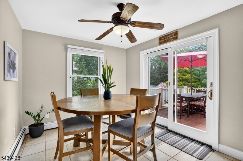 28 Fairview Dr