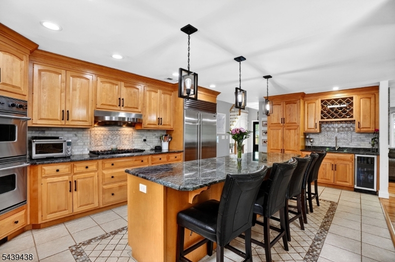 28 Fairview Dr