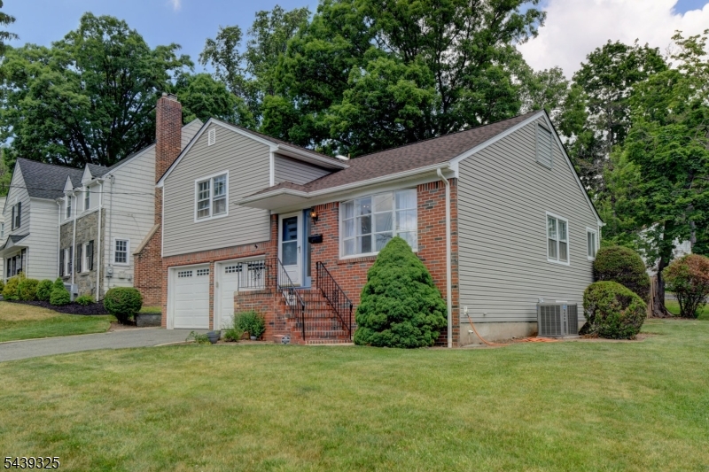 15 Winding Way