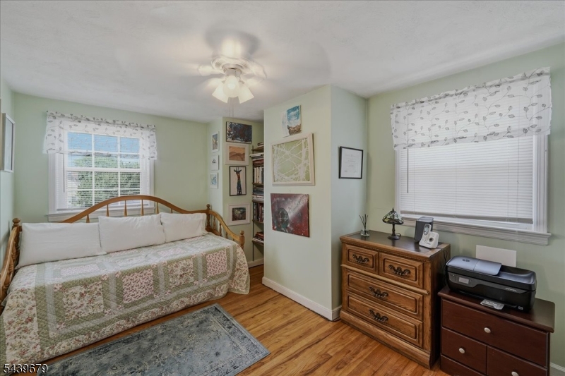 85 Stewart Ave