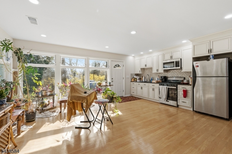 29 Farview Rd