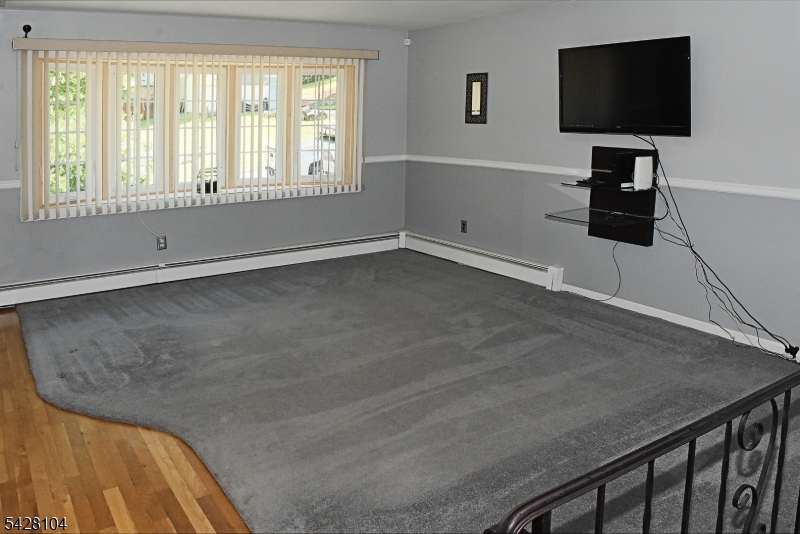 121 Leland Trail