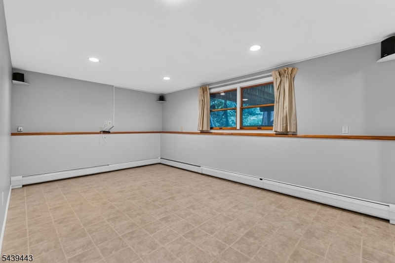 5 Drexel Ct