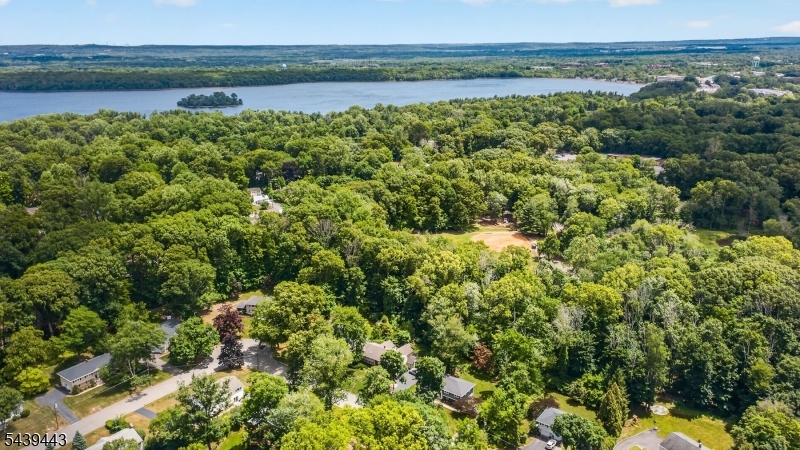 5 Drexel Ct