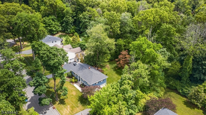 5 Drexel Ct