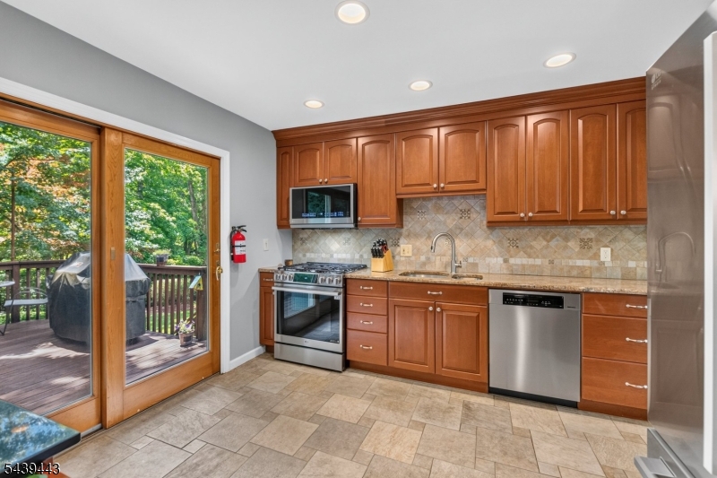 5 Drexel Ct