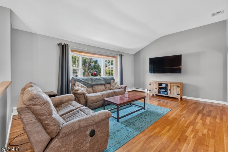 5 Drexel Ct