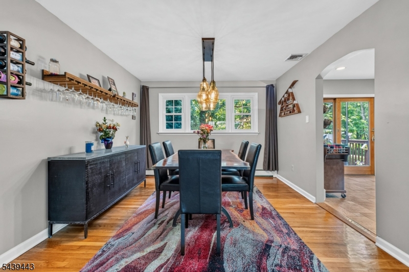 5 Drexel Ct