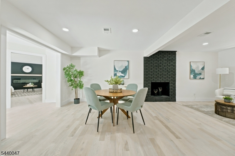 55 Green Hill Rd